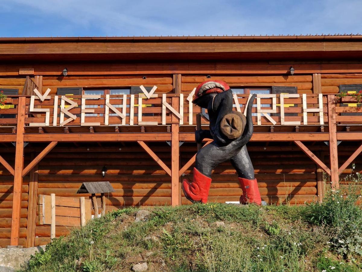 Sport-Hotel Sibenicni Vrch Mnichovice Eksteriør billede