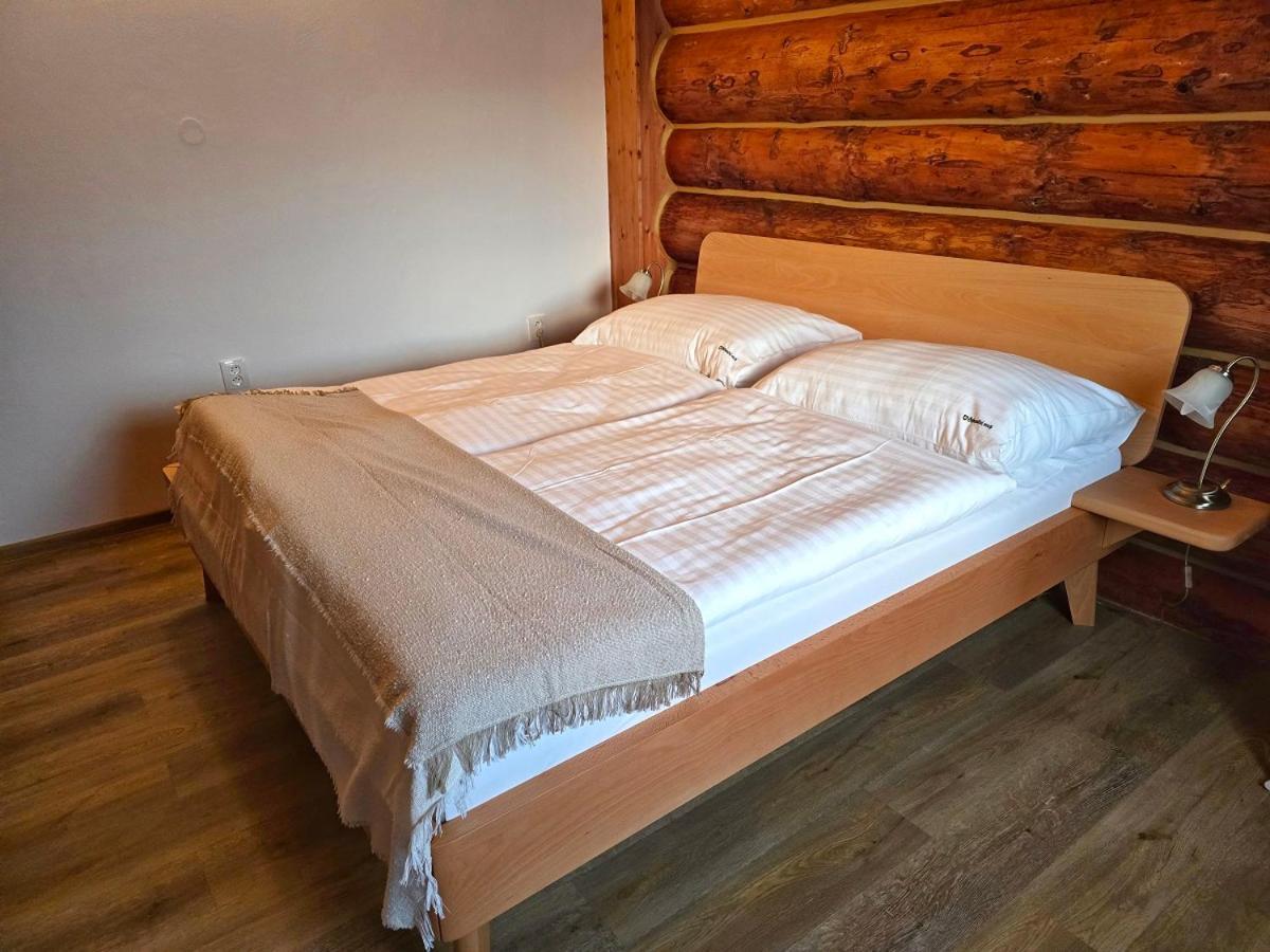 Sport-Hotel Sibenicni Vrch Mnichovice Eksteriør billede