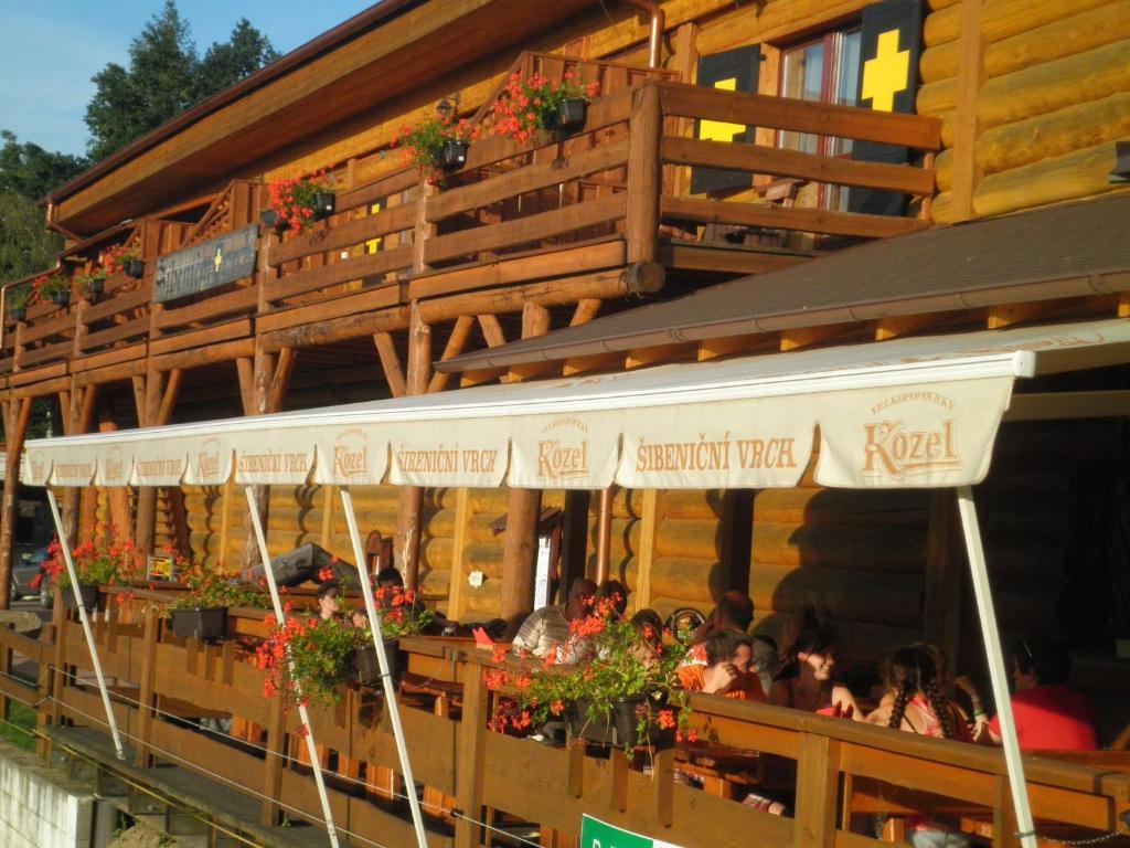 Sport-Hotel Sibenicni Vrch Mnichovice Eksteriør billede