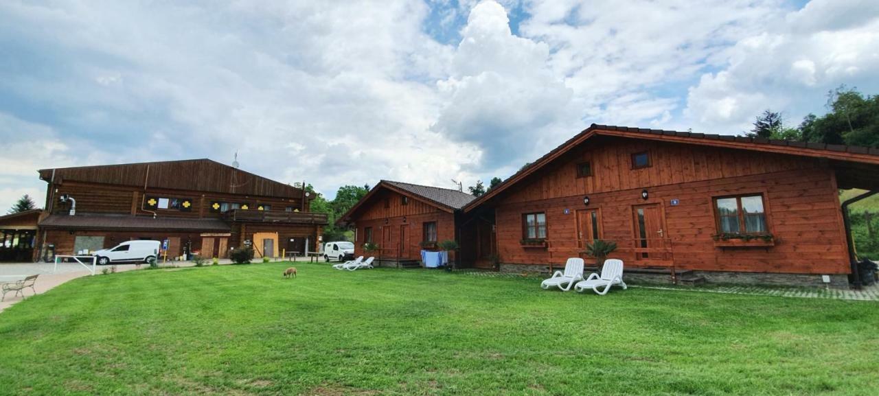 Sport-Hotel Sibenicni Vrch Mnichovice Eksteriør billede
